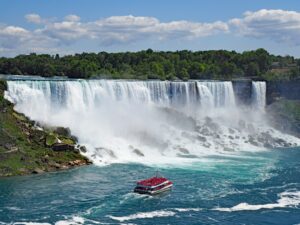 Maid of the Mist: One of the World's Most Iconic Boats
