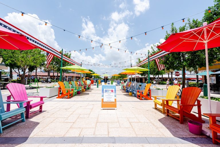 Read more about the article Summer Marketing on a Budget: Creative Ideas for Small Businesses